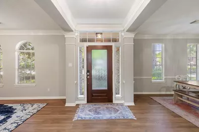 10 Scenic Mill Place, The Woodlands, TX 77382 - Photo 6