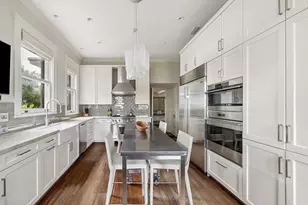 8 Courtlandt Pl, Houston, TX 77006 - Photo 14