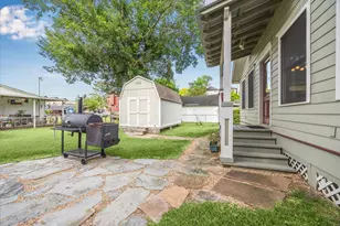 1321 W 21st St, Houston, TX 77008 - Photo 24