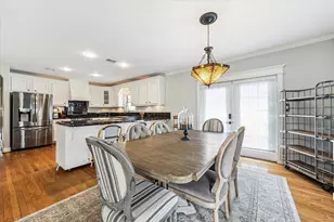 1321 W 21st St, Houston, TX 77008 - Photo 10