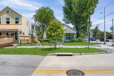 801 W 22nd Street, Houston, TX 77008 - Photo 4