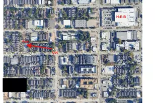 801 W 22nd St, Houston, TX 77008 - Photo 12