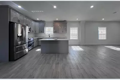 9210 Martell Street, Houston, TX 77051 - Photo 6