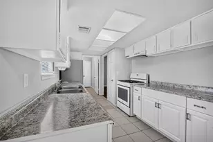 11203 Sagehill Dr, Houston, TX 77089 - Photo 16
