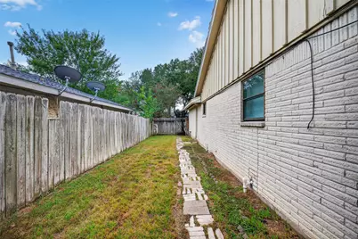 11203 Sagehill Drive, Houston, TX 77089 - Photo 38