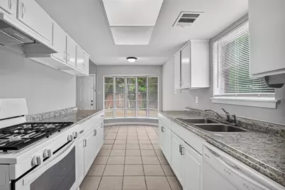 11203 Sagehill Drive, Houston, TX 77089 - Photo 18