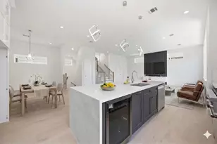 1110 Peden St, Houston, TX 77006 - Photo 18