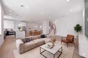 1110 Peden St, Houston, TX 77006 - Photo 4