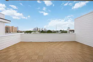 1110 Peden St, Houston, TX 77006 - Photo 28