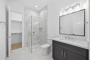 1110 Peden St, Houston, TX 77006 - Photo 12