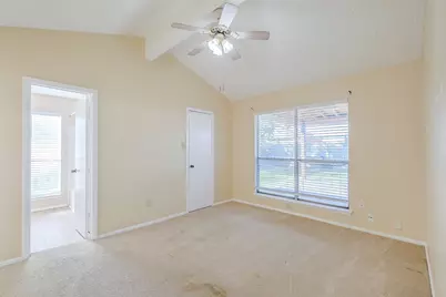 3738 Quiet Place Drive, Houston, TX 77082 - Photo 8