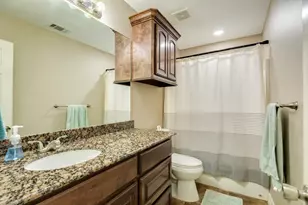 6108 Fox Ridge Dr, Angleton, TX 77515 - Photo 24