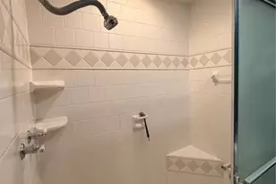 2567 Avenue D, Dickinson, TX 77539 - Photo 14