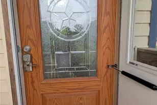 2567 Avenue D, Dickinson, TX 77539 - Photo 2