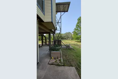 2567 Avenue D, Dickinson, TX 77539 - Photo 32