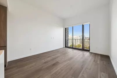 1 Riva Row #1308, The Woodlands, TX 77380 - Photo 8