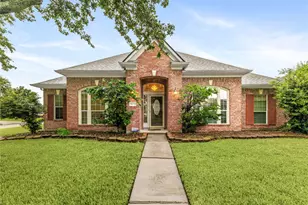 4903 Cedar Cove Dr, Baytown, TX 77521 - Photo 1