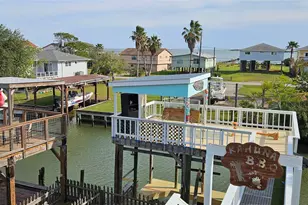 1643 Railroad Ave, Dickinson, TX 77539 - Photo 38