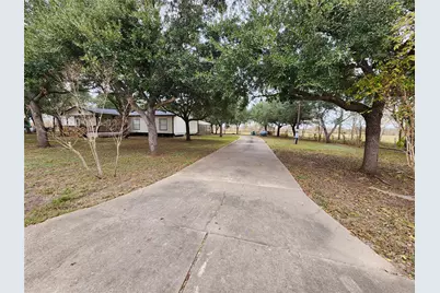 1491 Pecan Valley Drive, Wharton, TX 77488 - Photo 34