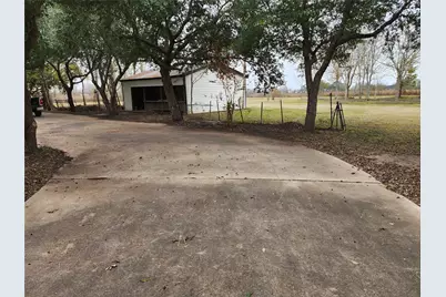 1491 Pecan Valley Drive, Wharton, TX 77488 - Photo 30