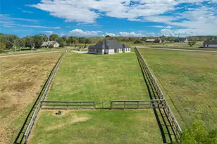 22010 Chenango Lake Dr, Angleton, TX 77515 - Photo 40