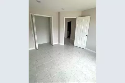 4305 Phlox Street Street #2A, Houston, TX 77051 - Photo 8