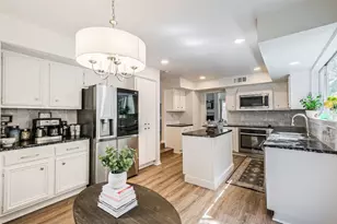 1565 Beaconshire Rd, Houston, TX 77077 - Photo 6