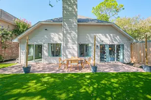 1565 Beaconshire Rd, Houston, TX 77077 - Photo 26