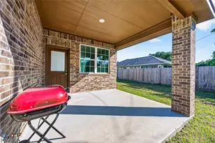 710 Hackberry St, La Marque, TX 77568 - Photo 36