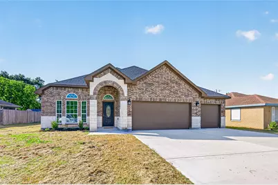 710 Hackberry Street, La Marque, TX 77568 - Photo 2
