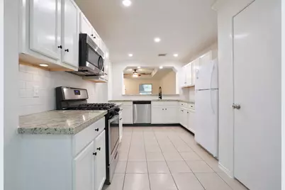 7907 Fire Thorn Lane, Cypress, TX 77433 - Photo 6