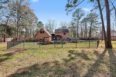 6910 Windcrest Estates Court, Magnolia, TX 77354 - Photo 38