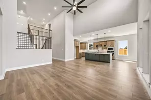 6330 Sparkling Citrus St, Manvel, TX 77578 - Photo 12