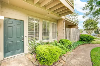 2100 Tanglewilde Street #349, Houston, TX 77063 - Photo 4