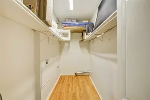 2100 Tanglewilde St, Houston, TX 77063 - Photo 22