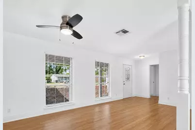 6717 Sharpcrest Street, Houston, TX 77074 - Photo 2