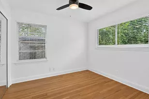 6717 Sharpcrest St, Houston, TX 77074 - Photo 6