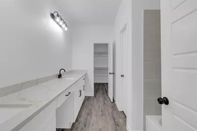 401 E Martin Luther King Blvd #B, Willis, TX 77378 - Photo 16