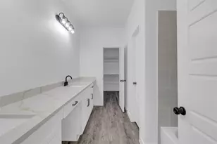 401 E Martin Luther King Blvd, Willis, TX 77378 - Photo 16