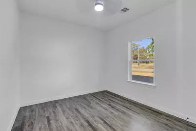 401 E Martin Luther King Blvd #B, Willis, TX 77378 - Photo 26