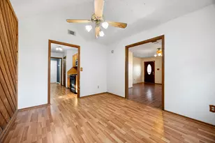 236 Pine Ridge Dr, Cleveland, TX 77327 - Photo 6