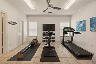 4019 Whitman St, Houston, TX 77027 - Photo 32