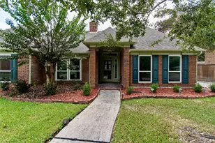 11727 Mighty Redwood Dr, Pasadena, TX 77059 - Photo 2