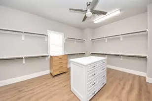 176 McGoey Cir, Shenandoah, TX 77384 - Photo 34