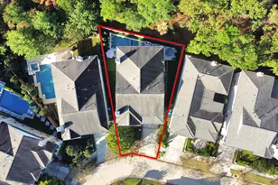 176 McGoey Cir, Shenandoah, TX 77384 - Photo 2