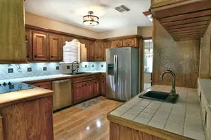 12010 Windlake Ct, Houston, TX 77070 - Photo 16