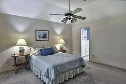 12010 Windlake Court, Houston, TX 77070 - Photo 12