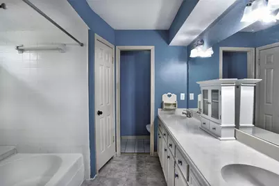12010 Windlake Court, Houston, TX 77070 - Photo 14