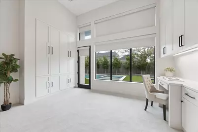 1619 Lynnview Drive, Houston, TX 77055 - Photo 22