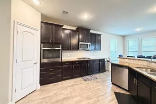 244 Upland Dr, Waller, TX 77484 - Photo 8